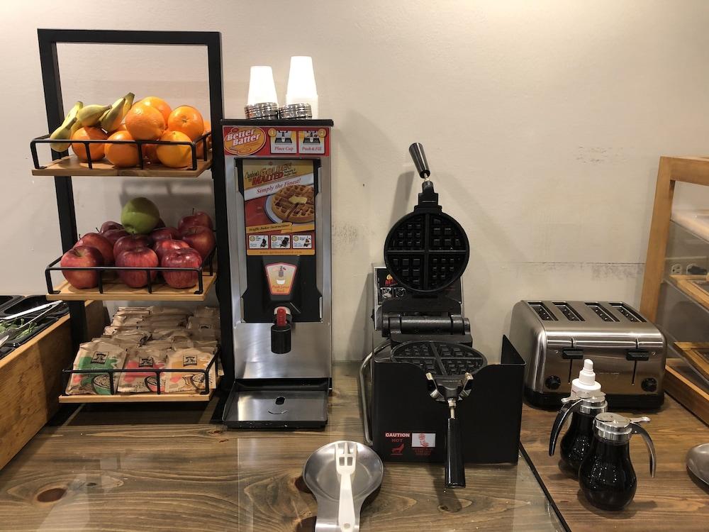 Cresthill Suites Suny University 올버니 외부 사진